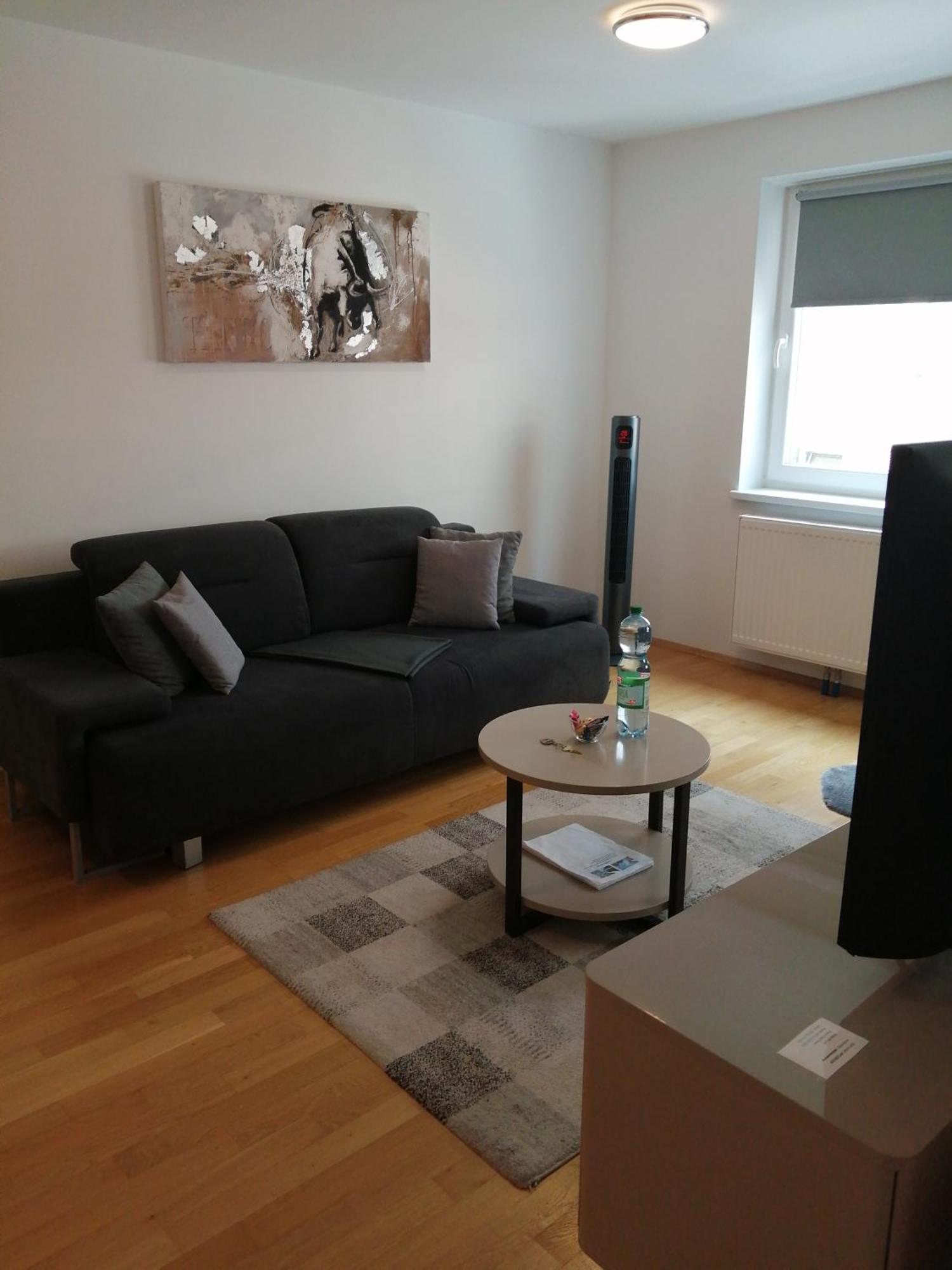 Apartment Tesla Viena Exterior foto